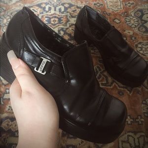 Cute little mudd shoes!!